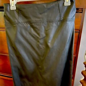 New York & Company Black Leather like Pencil Skirt size 0